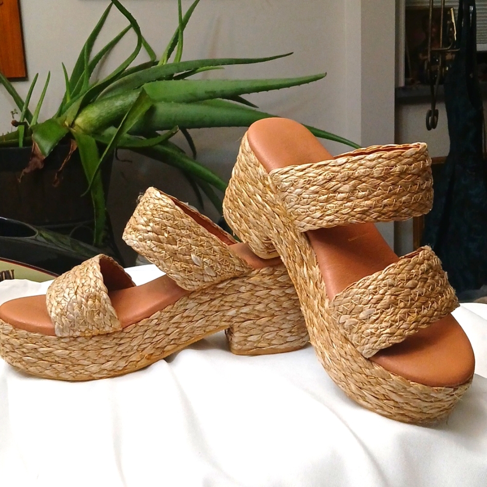 BEACH by Matisss braided sandal.